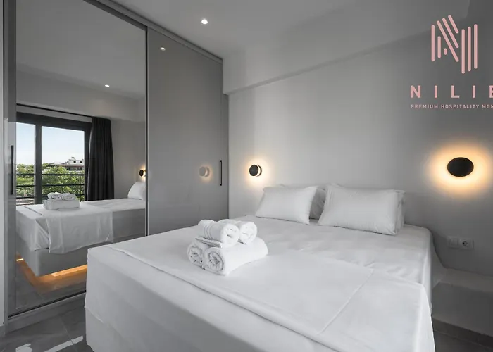 8 No 2,10, Nilie Hospitality Mgmt